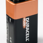 403px-Duracell_9_Volt_0849